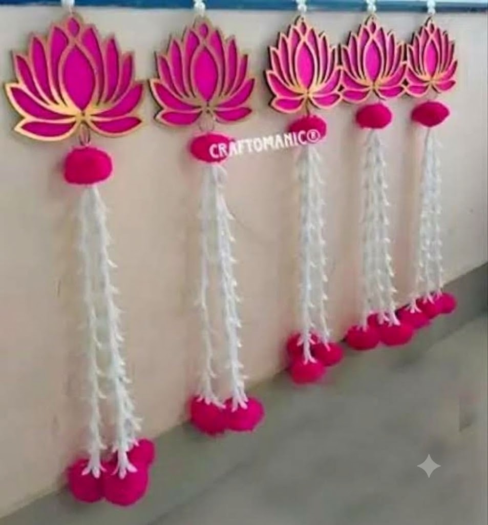 Beautiful Hanging Of Lotous(Set Of 5)
